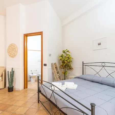 Andrea's Guest house *